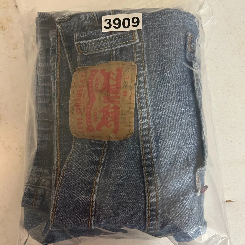 Levi's 527 Slim Bootcut Jeans Mens 33x30 Blue Whiskered Denim Mid Rise 5-Pocket